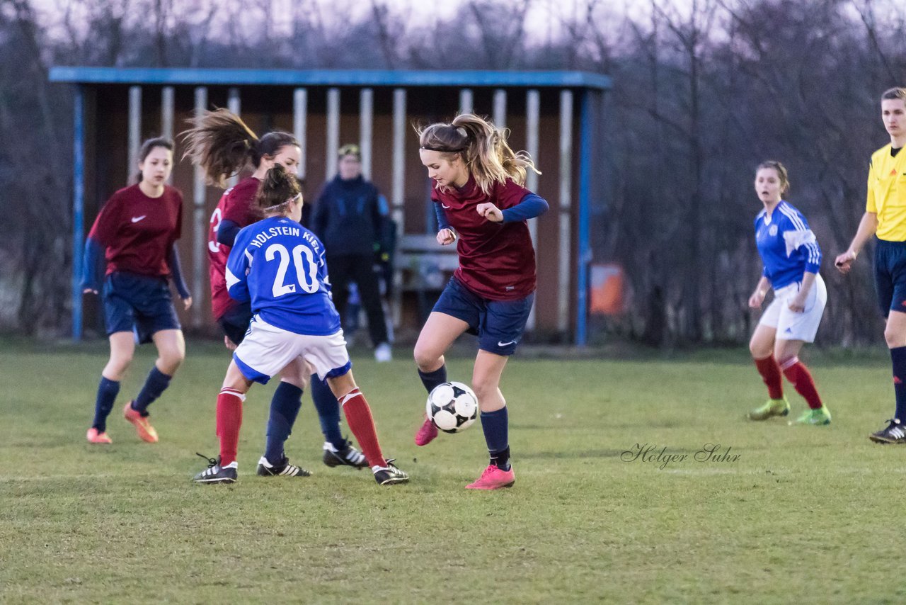 Bild 84 - wBJ Krummesser SV - Holstein Kiel : Ergebnis: 0:3